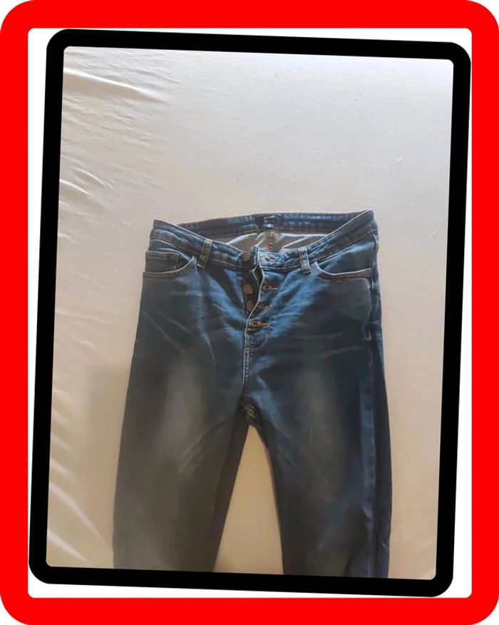 Jean taille 38 - photo numéro 2