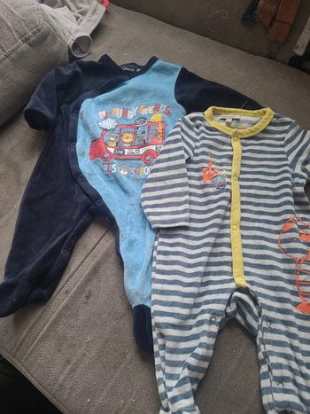 2 pyjamas garçon