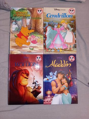 Lot 4 livres disney