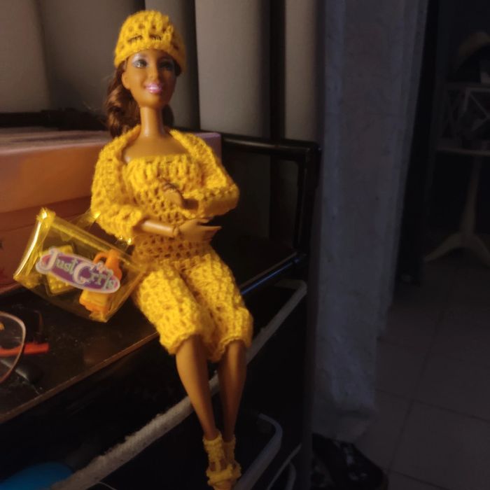 Vêtements pour Barbie 3+1€. - photo numéro 6