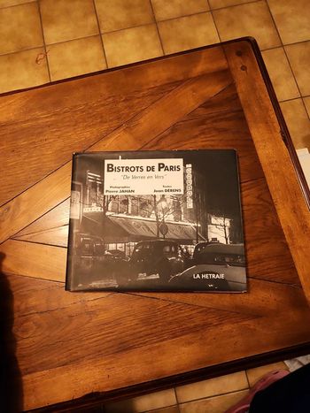 Livre Bistrots de Paris "De Verres en Vers" édition La Hetraie