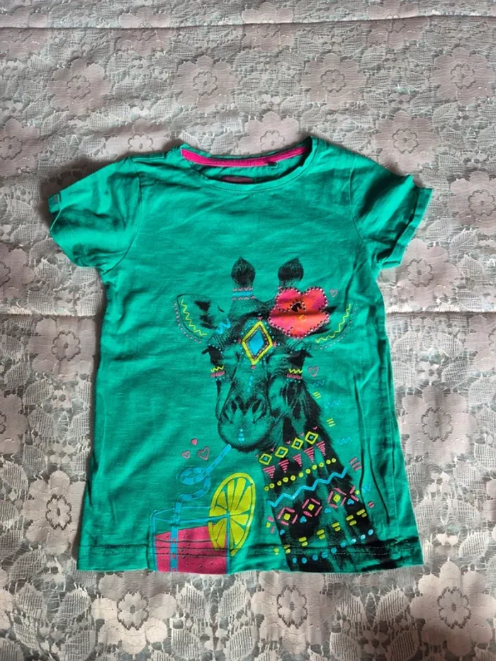 T-shirt T 6 ans