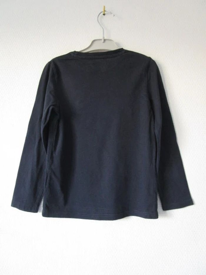 T-shirt marine NY Vertbaudet 6 ans TBE - photo numéro 5