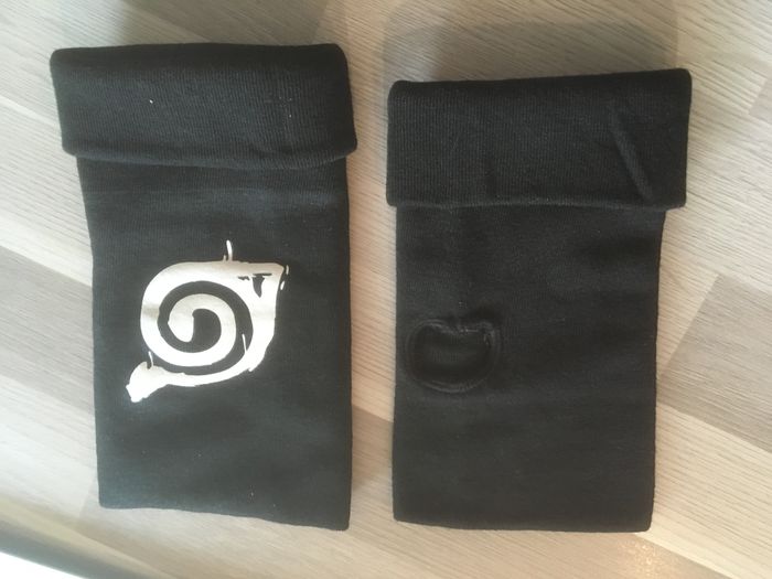 Paire de mitaines Naruto symbole de Konoha - photo numéro 2