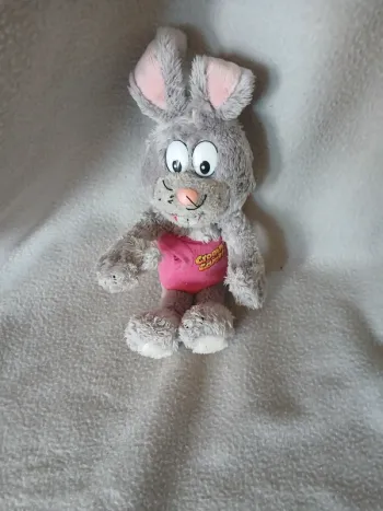 Peluche croque carotte