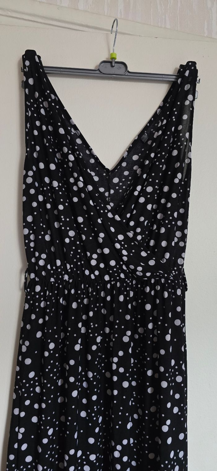 Robe noire a poids - photo numéro 3