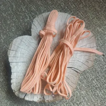 Lacets anciens pour corsets collector