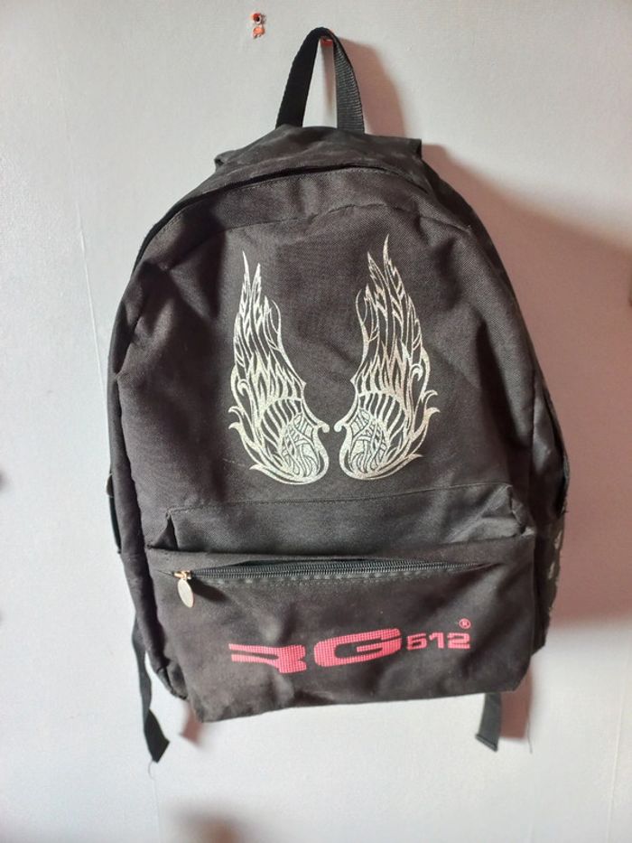 Sac à dos noir avec ailes brillante - photo numéro 2