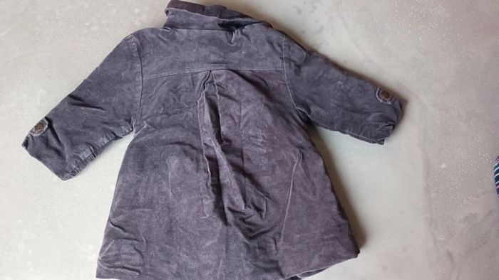 Manteau velours prune 9 mois - photo numéro 3