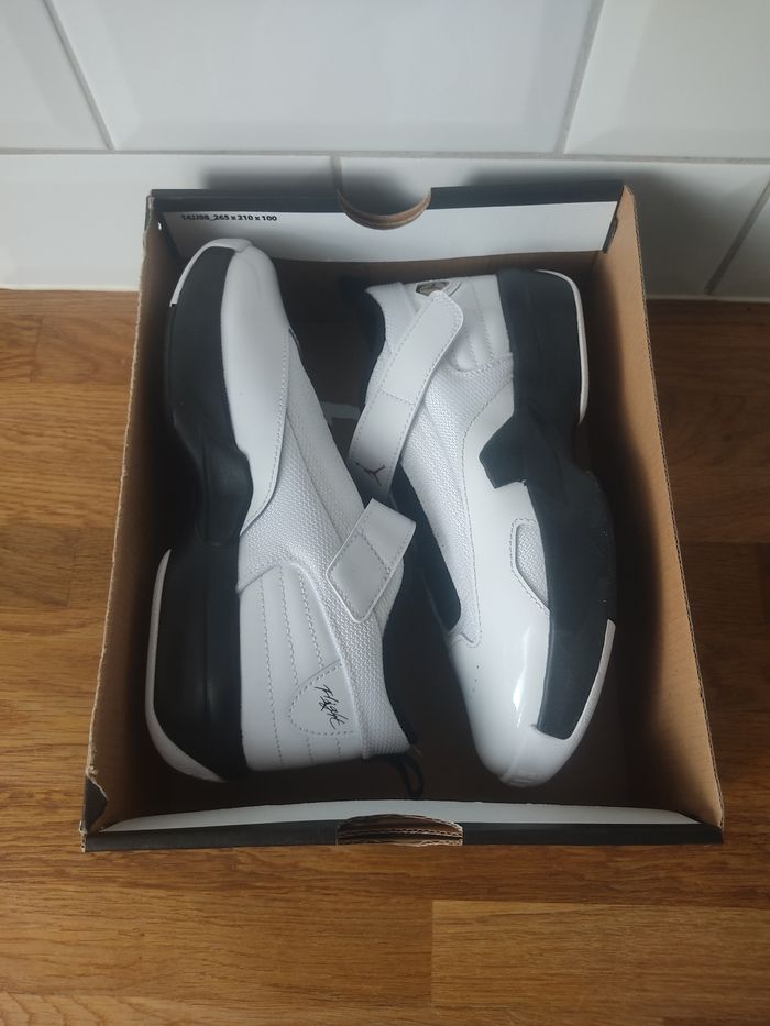 Baskets Jordan max aura 6 T 35 - photo numéro 6
