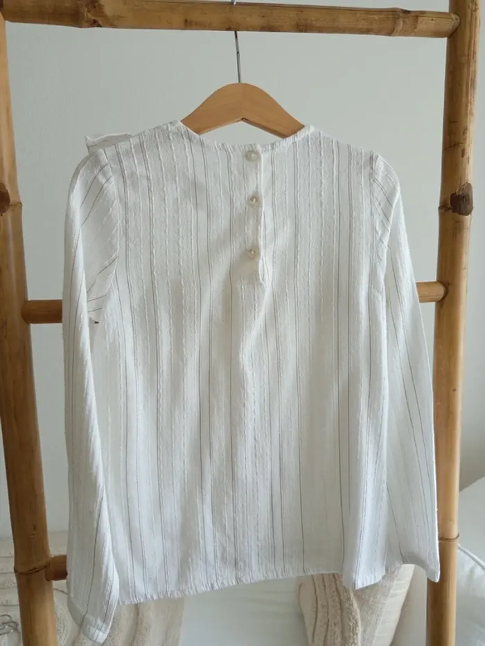 Blouse blanche & dorée 8 ans - photo numéro 4
