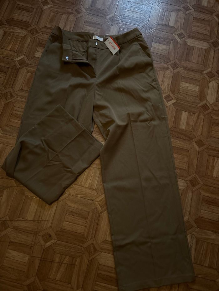 Vends pantalon large