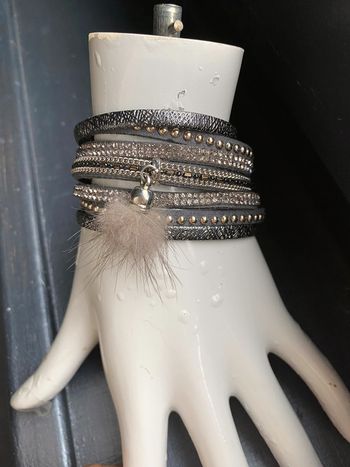 Bracelet fantaisie aimanté gris