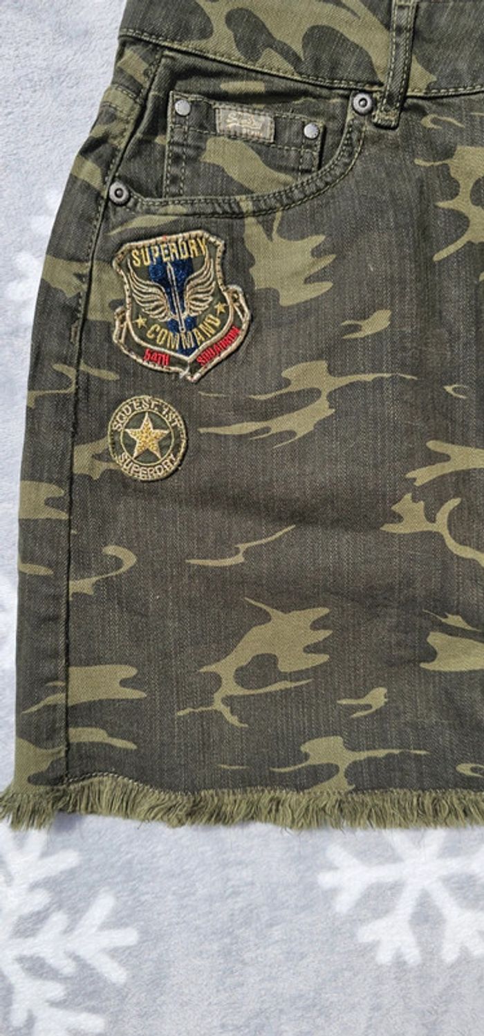 Jupe militaire Superdry taille 38 - photo numéro 2