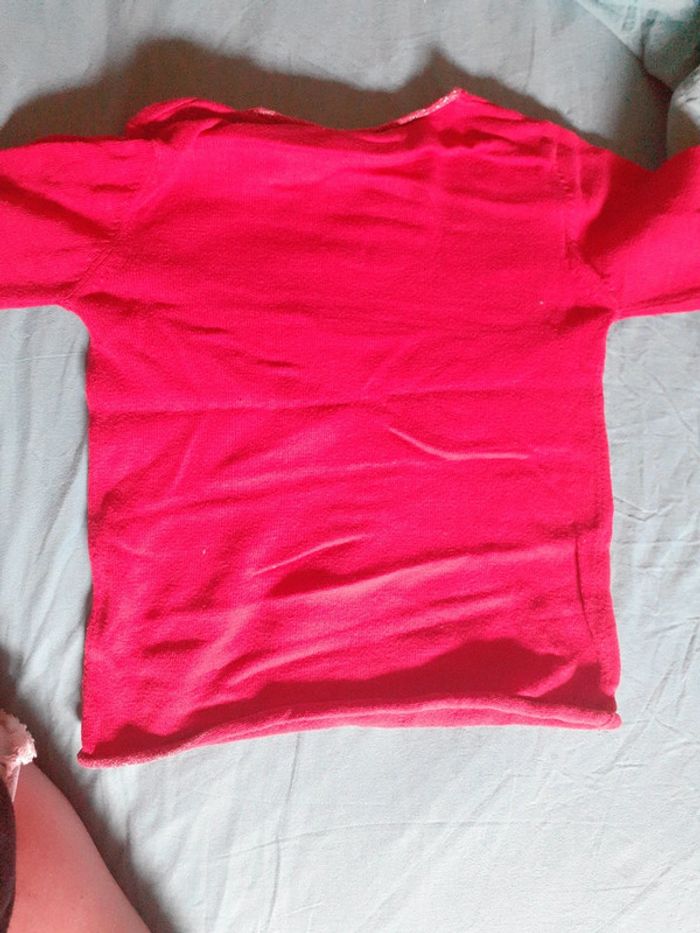 Pull rouge 4ans - photo numéro 3