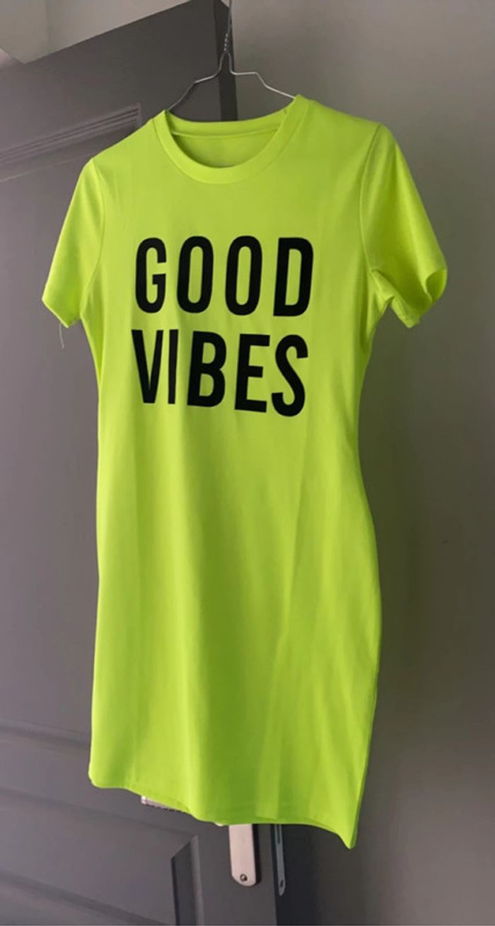 Robe neuve jaune et orange