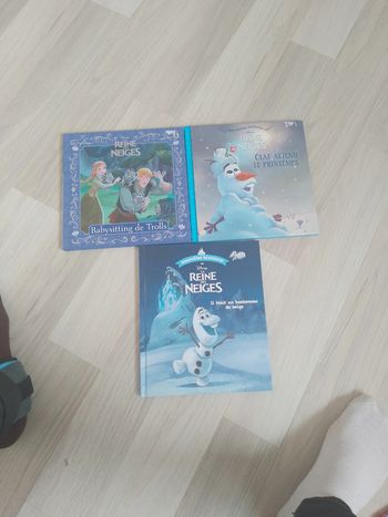 Lot de livres Olaf et la reine des neiges neuf