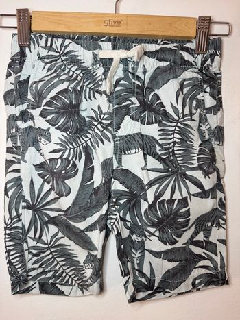 Short tropical H&M ..
