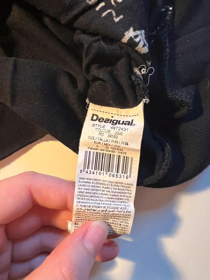 Haut desigual - photo numéro 4