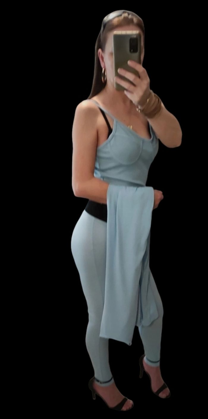 Combinaison femme Taille 36 - photo numéro 7