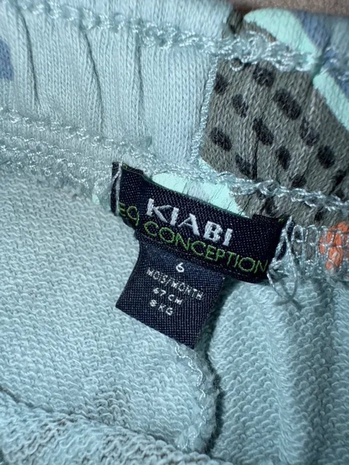 Jogging crocodile • Kiabi • taille 6 mois - photo numéro 3