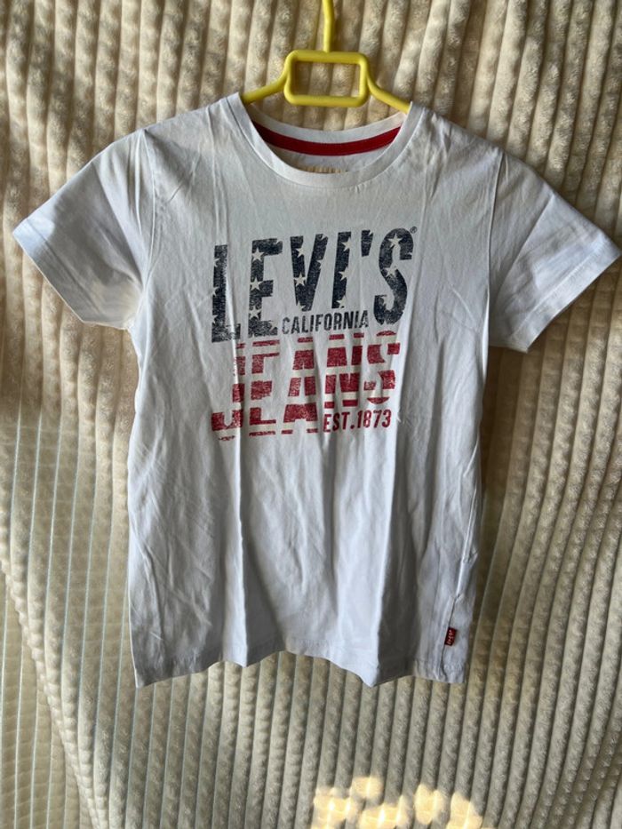 T-shirt Lévis - photo numéro 2