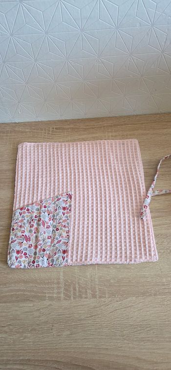 Serviette range couverts 