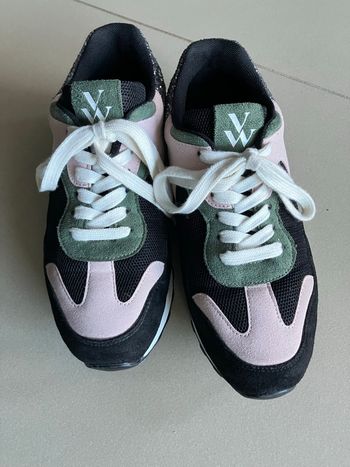 Basket Vanessa Wu noire femme taille 38