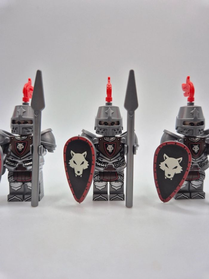 Figurines type lego 4 soldats chevaliers Du Loup - photo numéro 2
