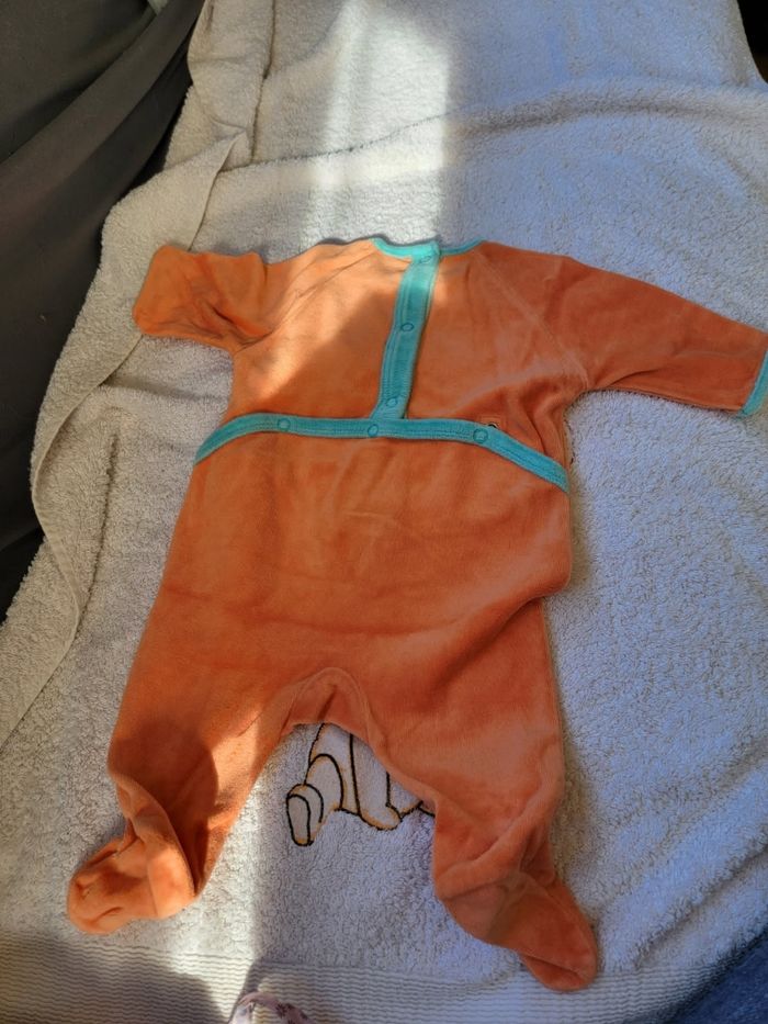 Lot vêtements 3 mois fille - photo numéro 4