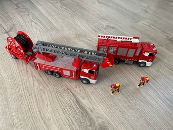 Lot petits camions de pompier 