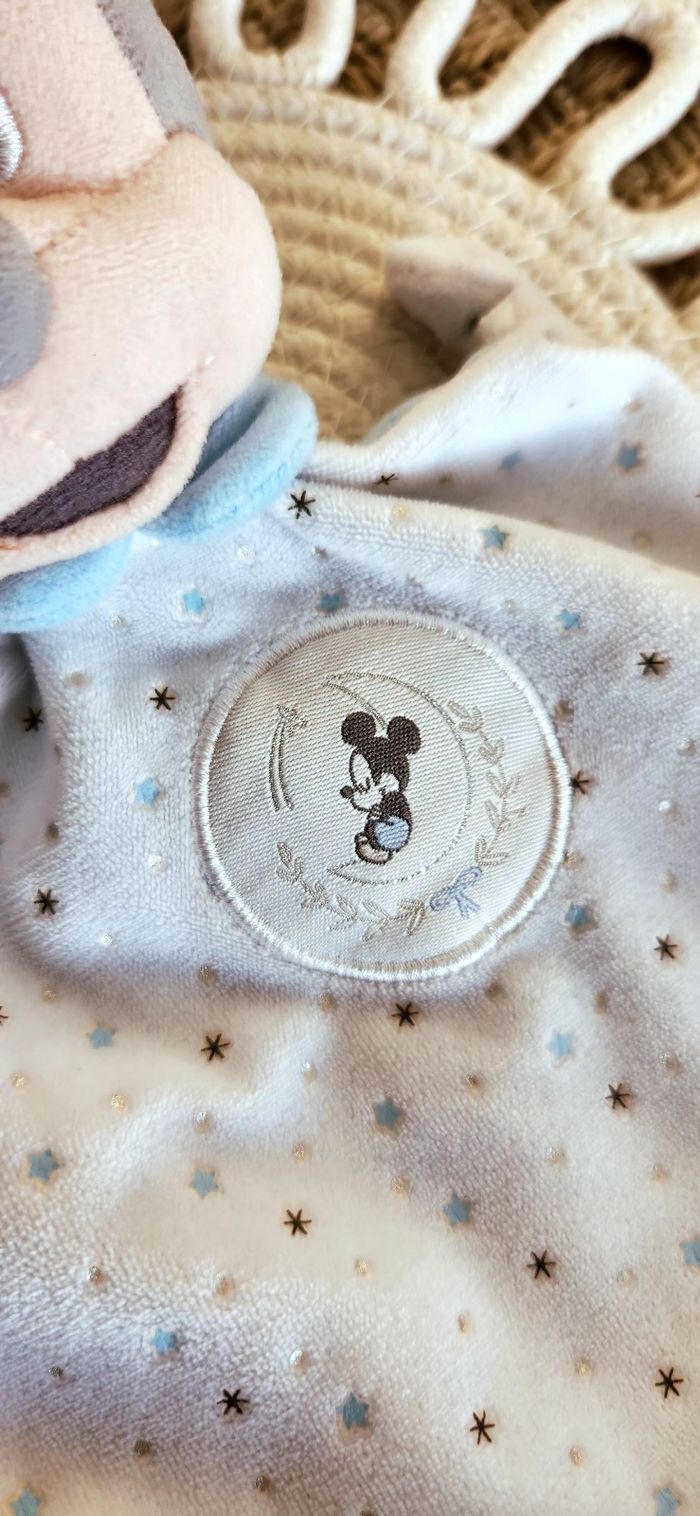 Doudou Lange Mickey Disney - photo numéro 5