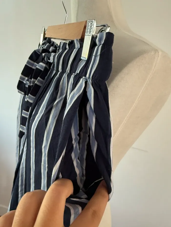 Joli pantalon fluide H&M 40/L - photo numéro 3