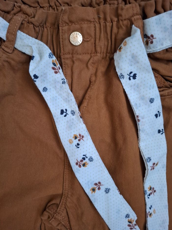 Pantalon lulu  castagnette 7 ans - photo numéro 2