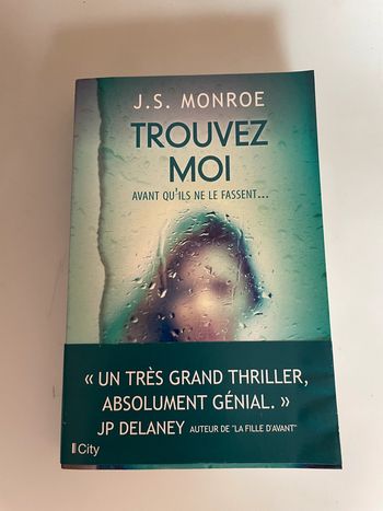 Trouvez-moi - J.S. Monroe