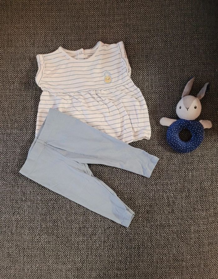 Ensemble fille Vertbaudet 6 mois