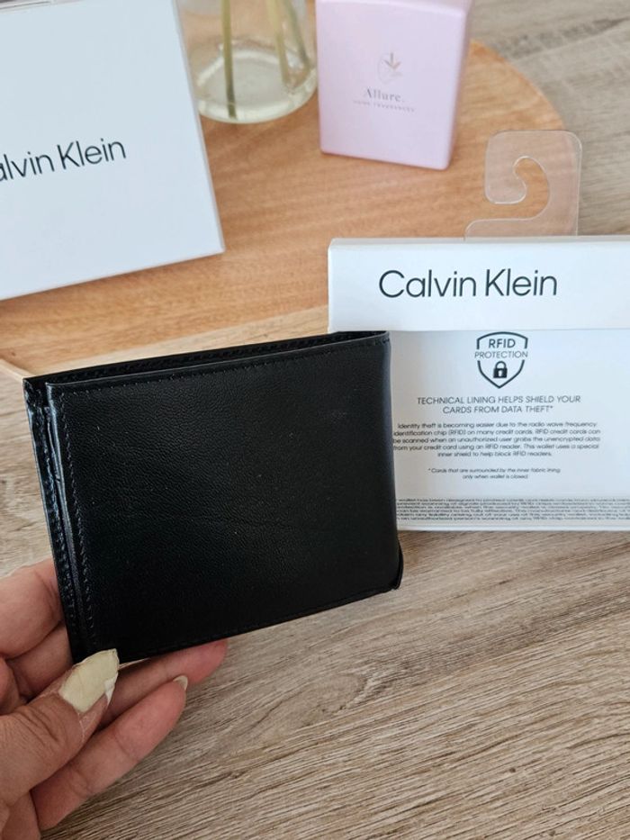 Portefeuille Calvin Klein - photo numéro 9
