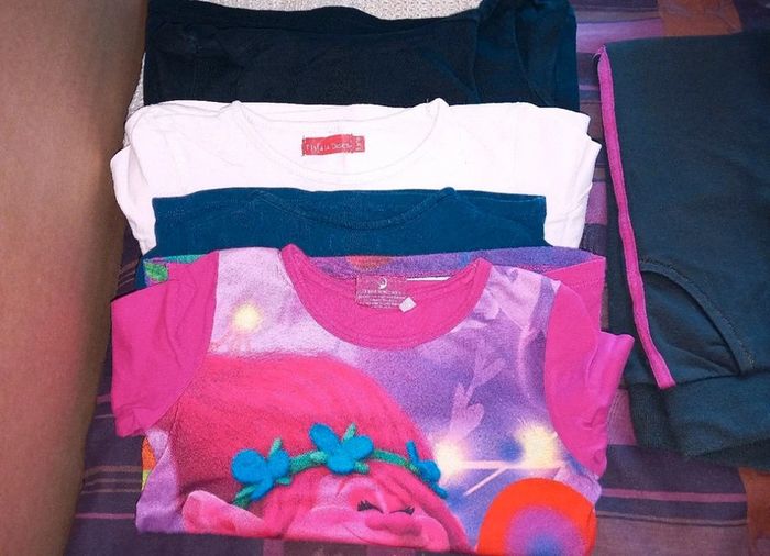 Lot de 15 vêtements fille 6ans - photo numéro 2