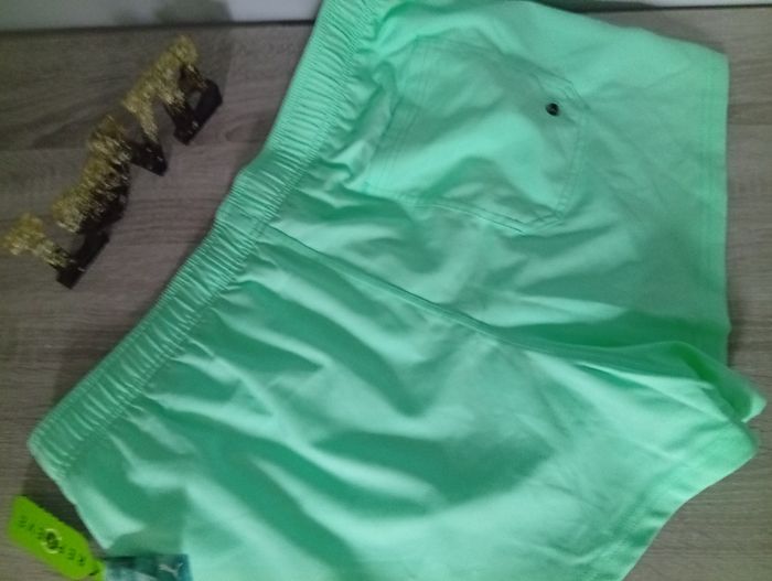 Joli short taille élastique avec cordon 3 poches Pu - photo numéro 3