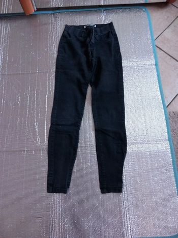 😴 Pantalon slim noir T36