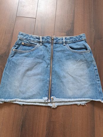 Jupe jennyfer taille 38