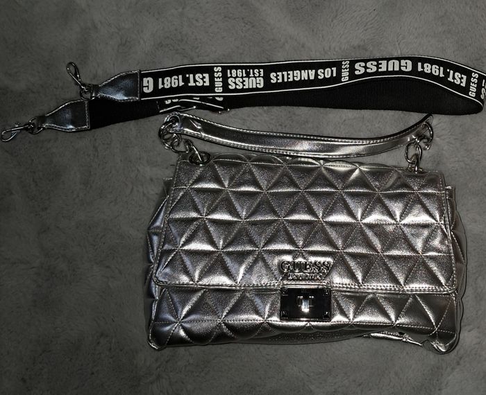 Sac à main GUESS - photo numéro 10