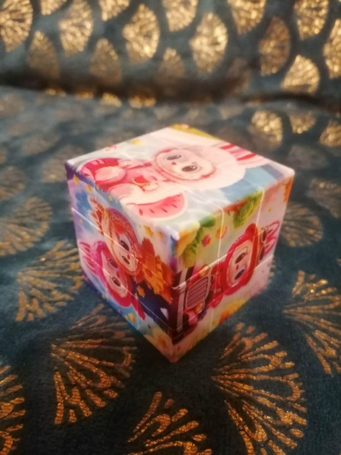 Rubik's cube Labubu - photo numéro 2