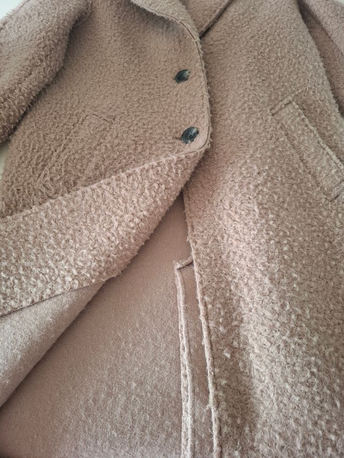 Manteau long ZARA effet bouclé / moutonné - Beige - Taille S (36) - photo numéro 3
