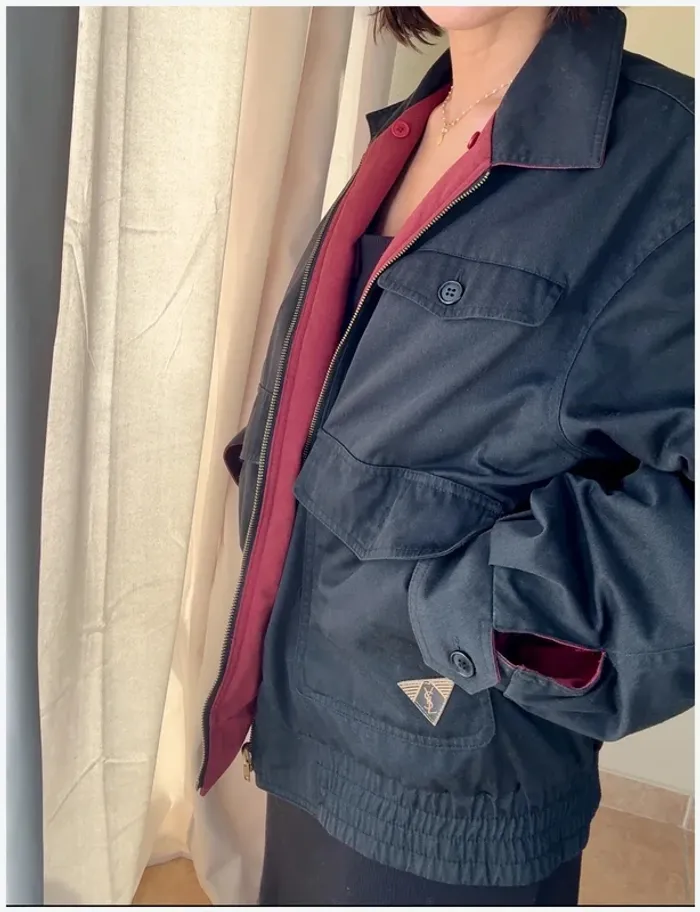 Blouson Yves Saint Laurent XL réversible noir et rouge - bon état - photo numéro 4