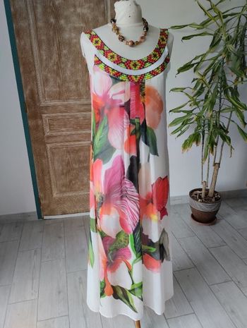 Robe semi transparente fluide 🌺