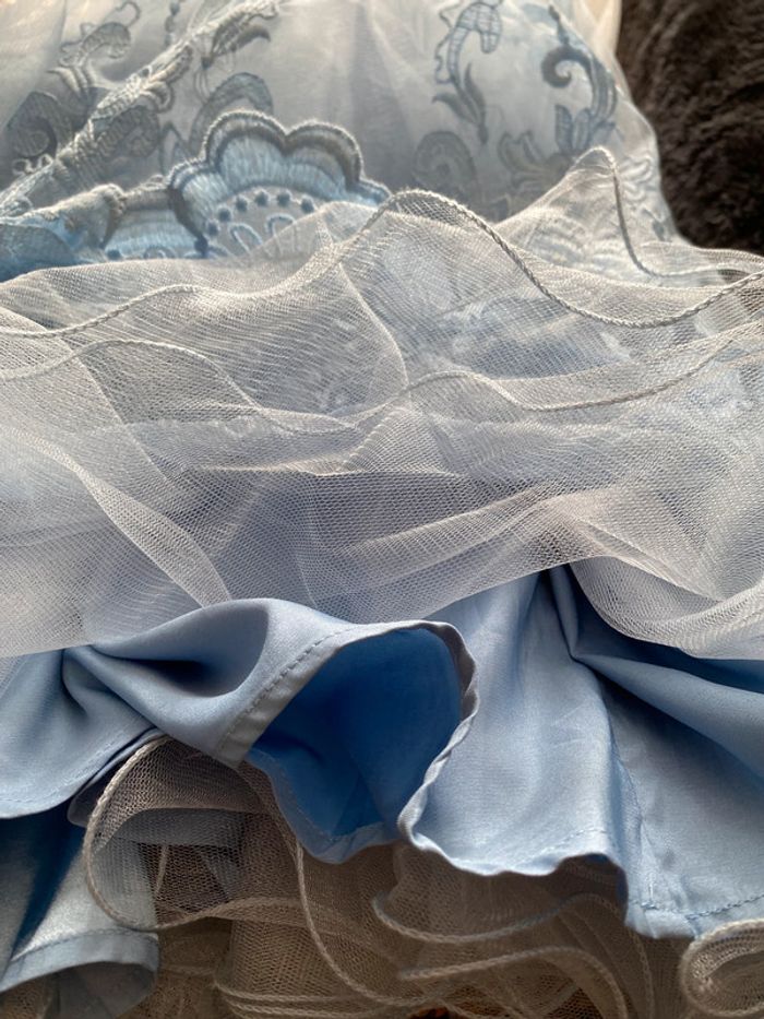 Robe de cérémonie Chichi London - photo numéro 9