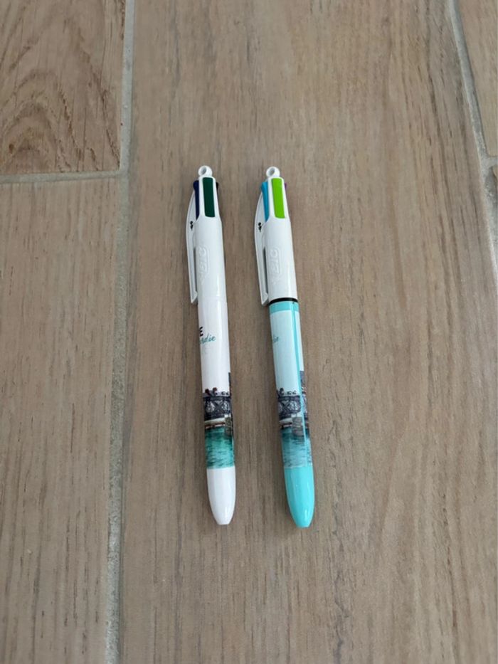 Stylo bic 4 couleurs - photo numéro 2