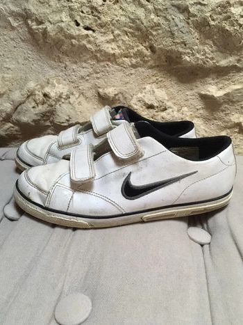 Baskets à scratchs garçon taille 34, Nike