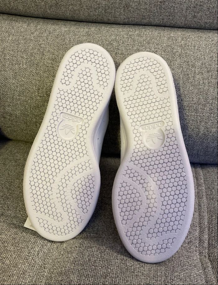 Adidas Stan Smith 37 blanche neuve - photo numéro 2